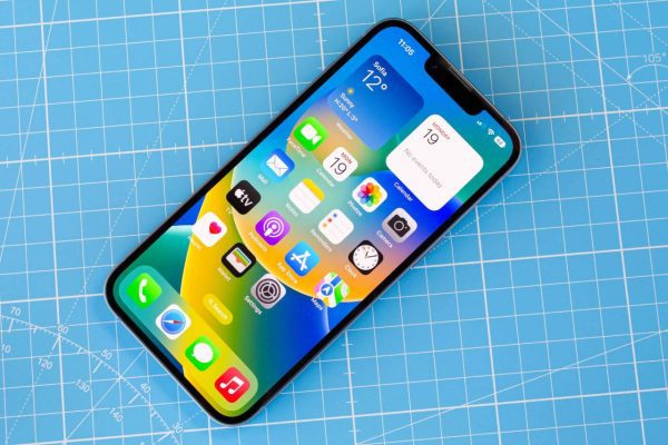 apple-iphone-se-4-incoming-earlier-than-expected | اپل آیفون اس ای 4 را زودتر از زمان پیش‌بینی شده عرضه خواهد کرد