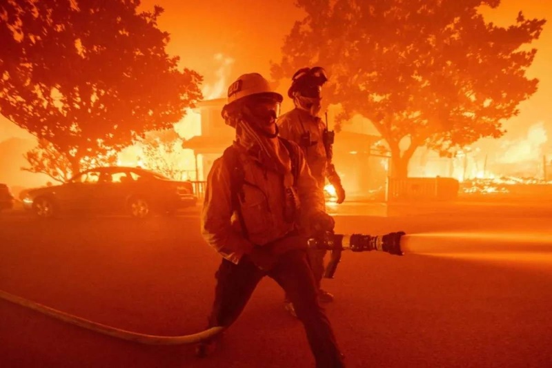 432734-apple-donating-los-angeles-wildfires | تیم کوک: اپل به کمک بازماندگان آتش‌سوزی دل‌خراش لس‌آنجلس می‌رود