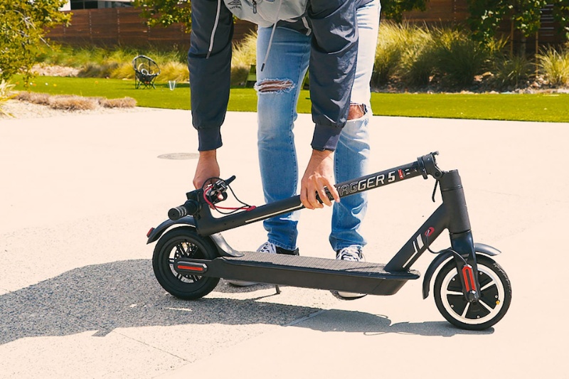 435173-walmart-recalls-swagtron-electric-scooter-fire-risk | اسکوتر Swagtron یک آپارتمان را به آتش کشید!