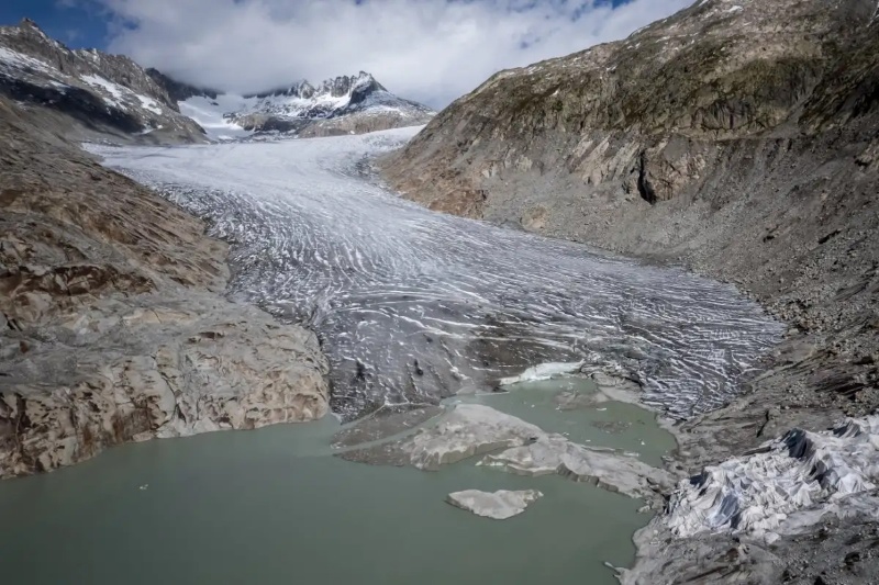 435235-world-glaciers-shrunk-7-trillion-tonnes-ice | یخچال‌های طبیعی زمین از سال ۲۰۰۰ تاکنون حدود ۷ تریلیون تن یخ از دست داده‌اند