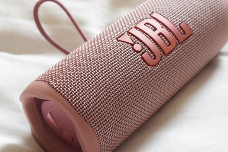 435254-jbl-flip-7-launched-specs-price | اسپیکر جدید JBL با هوش مصنوعی، بلوتوث ۵٫۴ و مقاومت بالا رونمایی شد