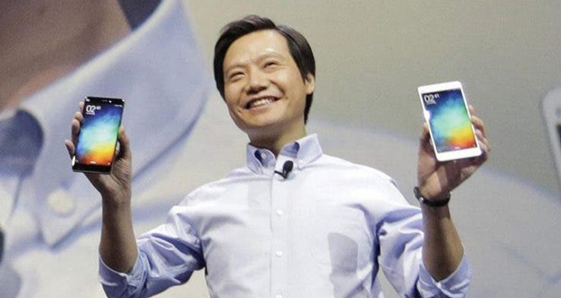 xiaomi-ceo-uses-four-smartphones-see-the-brands-and-models | گوشی مدیر عامل شیائومی چیست؟