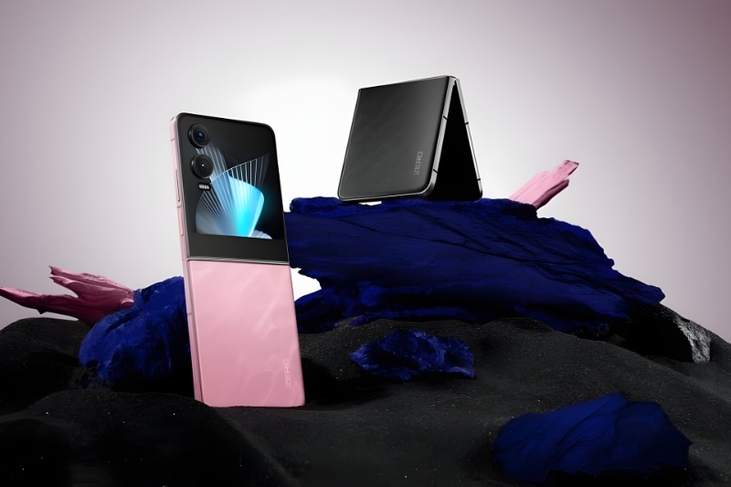 427335-infinix-announces-first-foldable-zero-flip | اینفینیکس زیرو فلیپ رونمایی شد؛ رقیب خوش‌قیمت گلکسی زد فلیپ با طراحی جذاب